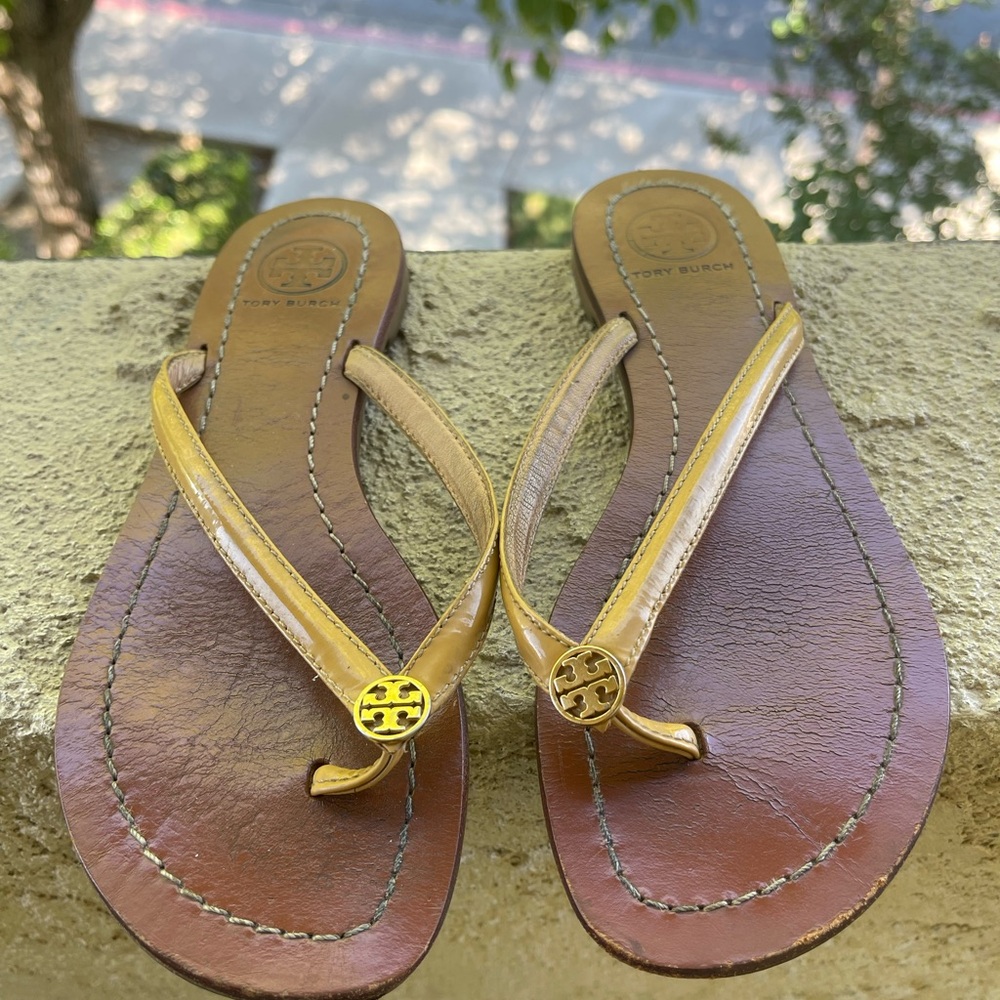 Tory Burch Yellow and Brown Sandals with T-Strap Design